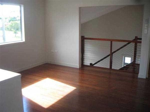 Handy to everything Picture 2