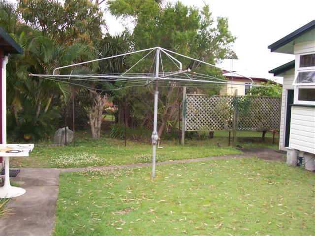 LOCATION, LOCATION! Picture 3