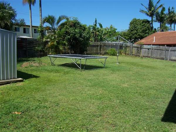 NEED ROOM FOR VISITORS OVER THE HOLIDAYS!!! Picture NEED ROOM FOR VISITORS OVER THE HOLIDAYS!!! Picture