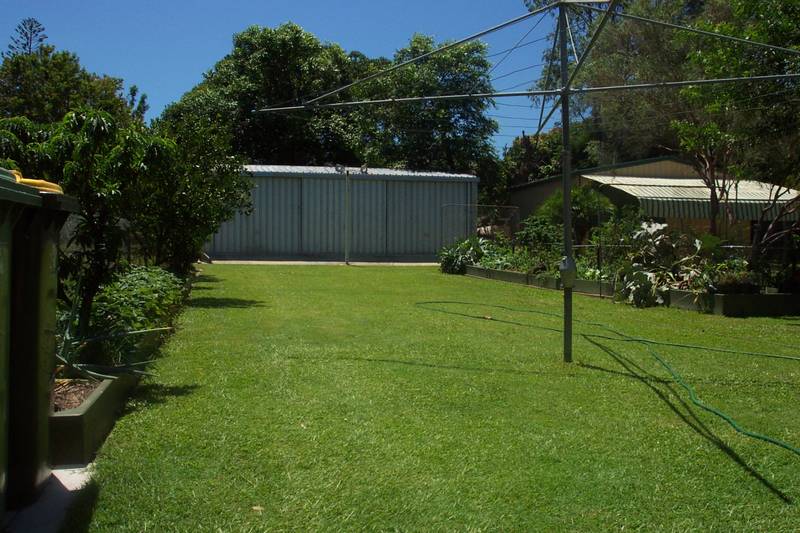 Bar & Rumpus Area Picture 2