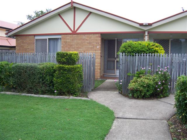 Immaculate Unit - Kippa Ring Picture 1