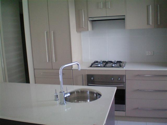 GROUND FLOOR LUXURY UNIT! Picture