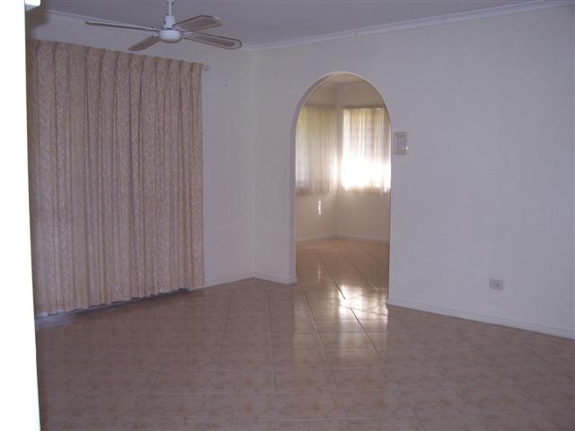 Investors - Home Buyers Central Kippa Ring Picture 2