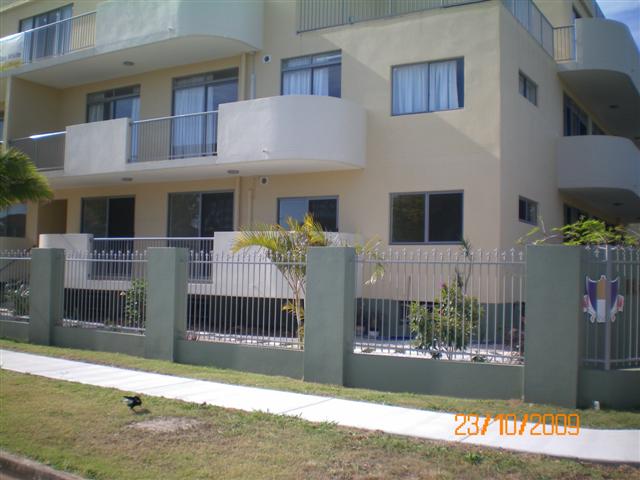 BRAND NEW APARTMENT JUST RELEASED ... CLOSE TO BEACH Picture 1