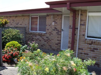 Charming Unit - Central Kippa Ring Picture Charming Unit - Central Kippa Ring Picture