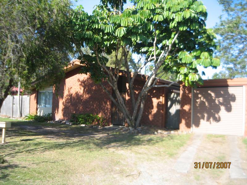 Low set brick cottage Picture 1