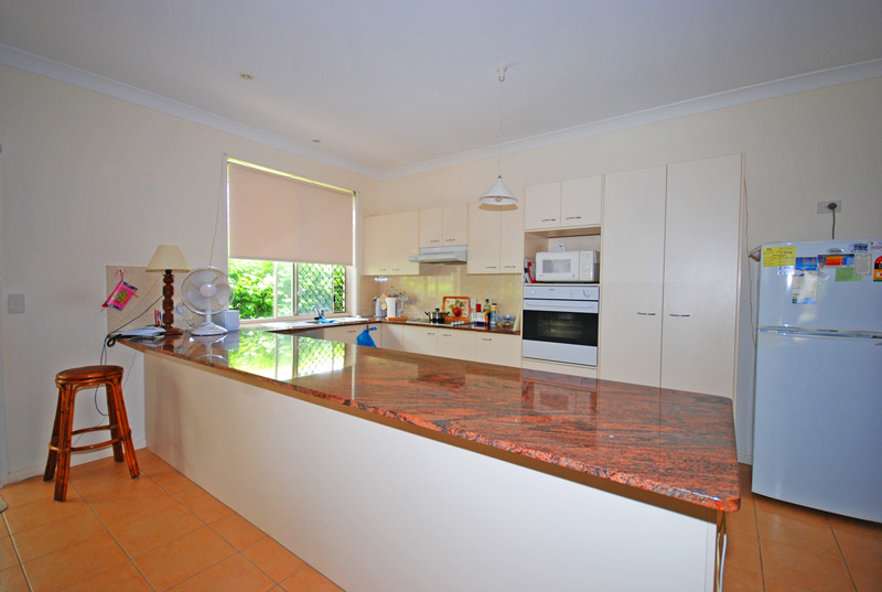 ORMISTON -UNIQUE LIFESTYLE LIVING Picture 2