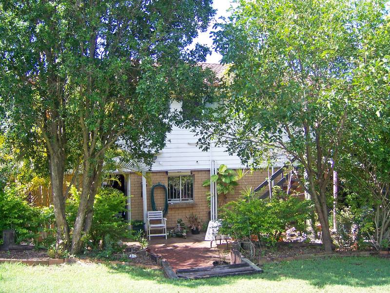 Alexandra Hills $395,000.
WHEN SPACE IS IMPORTANT!! Picture 2