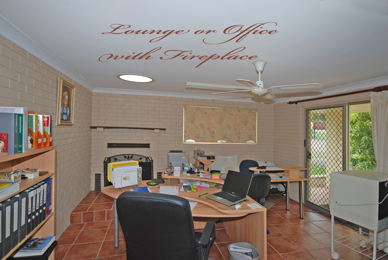 Fish & Crab off your own pontoon Picture 3