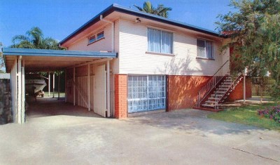 Large Highset - Suite 2 family Living Living -Owner wants it Sold !!! $395,000. Picture
