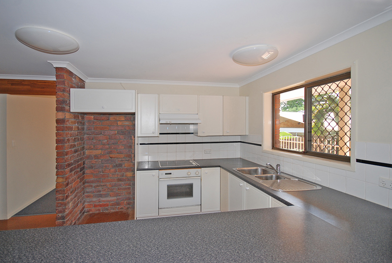 CLEVELAND ~ ELEVATED POSITION Picture 2