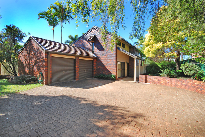 CLEVELAND ~ ELEVATED POSITION Picture 1