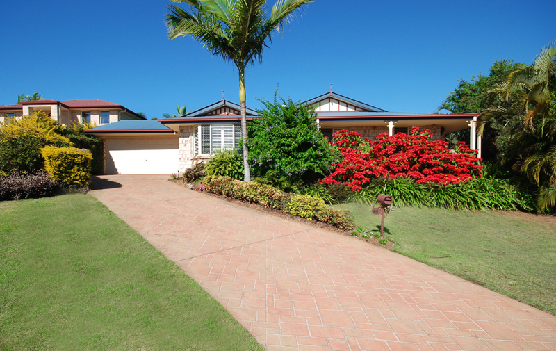 ORCHARD BEACH STUNNER Picture 1