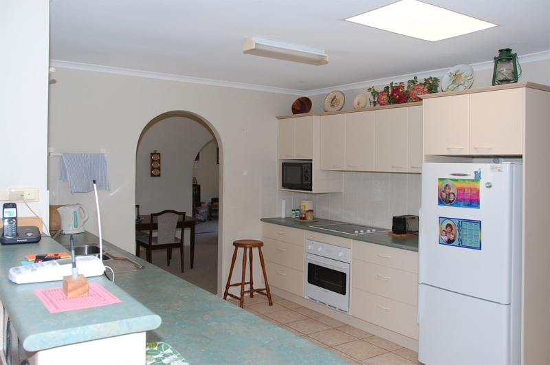 CLEVELAND PRIME ELEVATED POSITION Picture 2