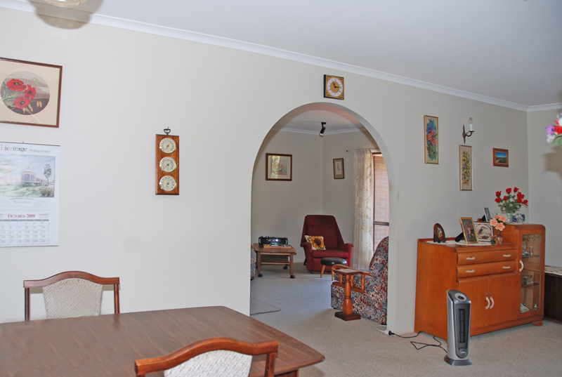 CLEVELAND PRIME ELEVATED POSITION Picture 3