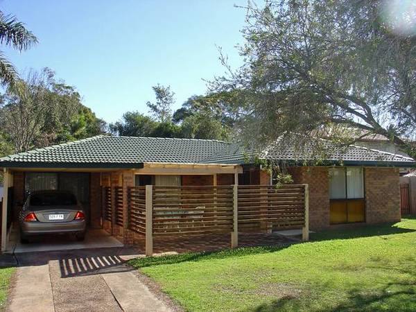 ON A LARGE 943M2 ALLOTMENT Picture 1