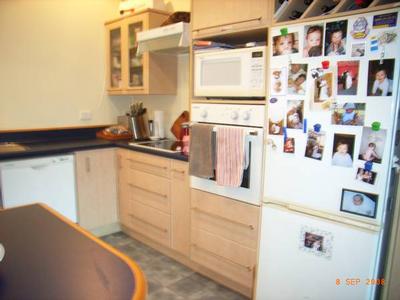 NEARLY NEW @ TOTARA MEWS Picture