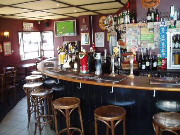 TAUPO'S OWN ENGLISH STYLED RESTAURANT & BAR Picture 2