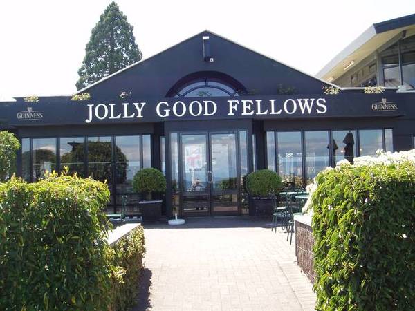 TAUPO'S OWN ENGLISH STYLED RESTAURANT & BAR Picture 1