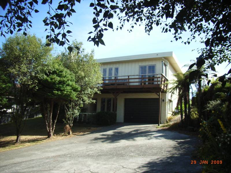 BIG IN RICHMOND HEIGHTS Picture 1