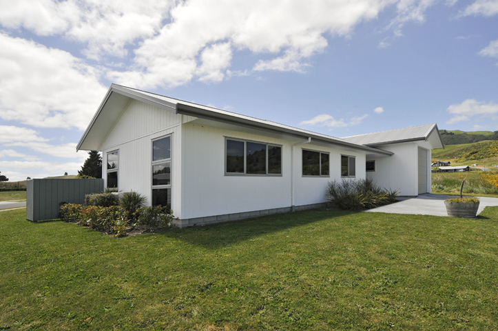 MORE FOR YOUR MONEY Picture 3