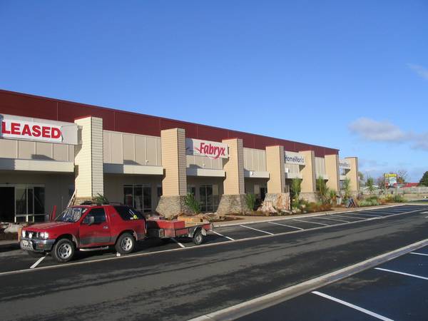 FOR LEASE - TOTARA POINT Picture 2