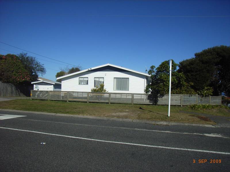 IN THE HEART OF HILLTOP Picture 2