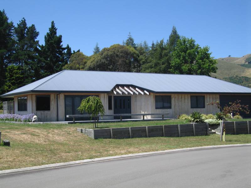 REALISTIC SELLERS - JUST WANT TO MOVE ON Picture 1