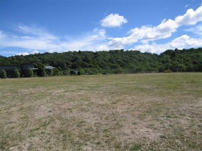 GREAT PRICE FOR THIS SPECIAL LOCATION Picture