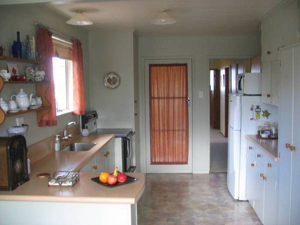 THE PERFECT FIRST HOME Picture 3