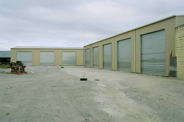 TWO BUILDINGS FOR LEASE (NEW) Picture 1