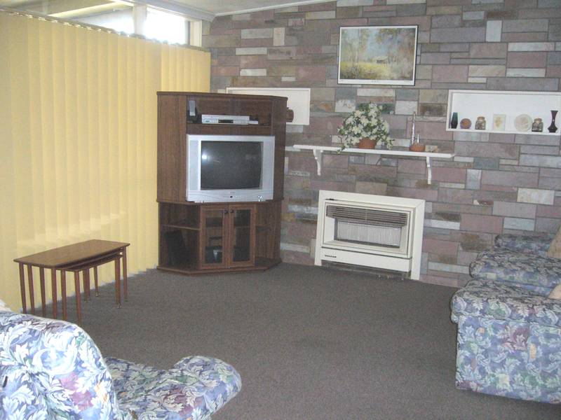 HIGH - $980pw & $175pn
LOW - $750pw & $150pn Picture 3