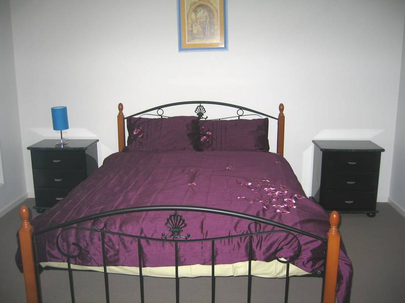 HIGH - $1600pw & $250pn
LOW - $1000pw & $200pn Picture 2