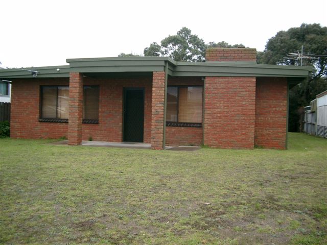 HIGH - $1300pw & $250pn
LOW - $750pw & $220pn Picture 1