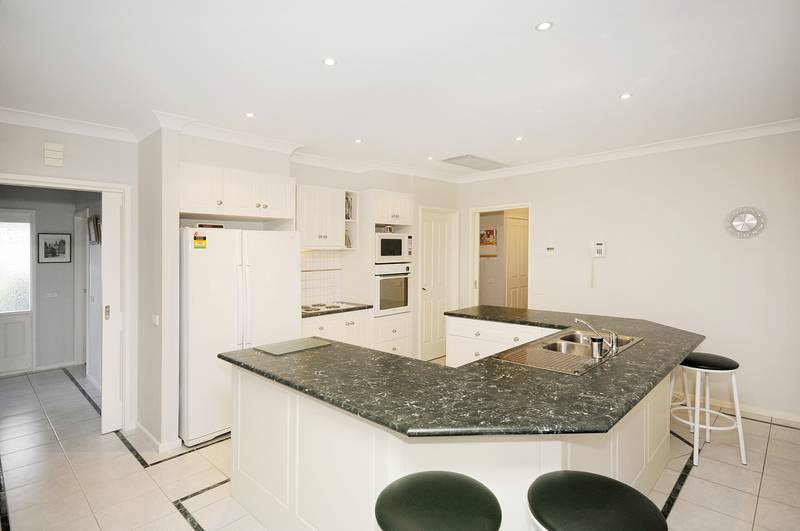 QUALITY ALL OVER Picture 2