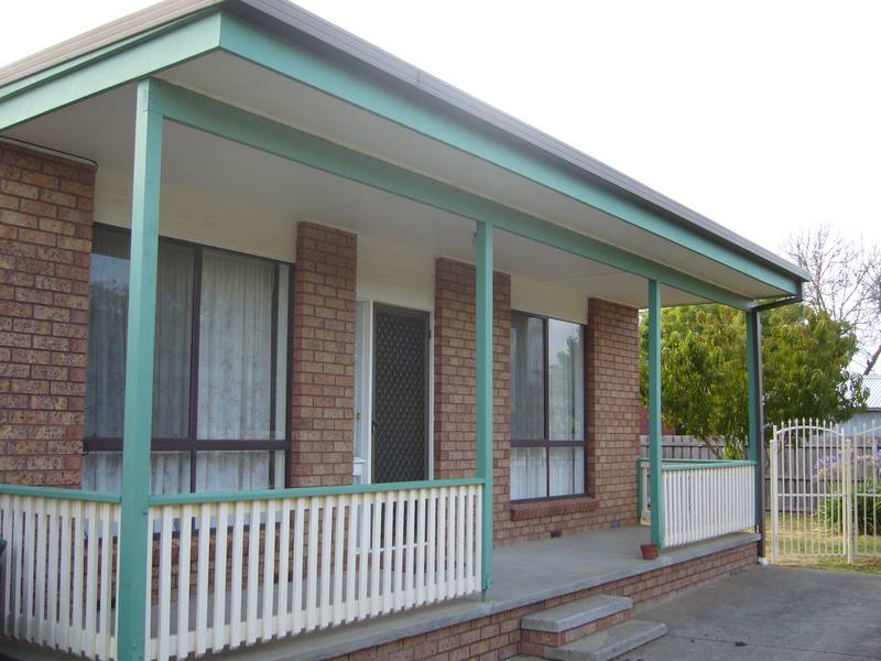 HIGH - $650pw & $160pn
LOW - $500pw & $140pn Picture 1