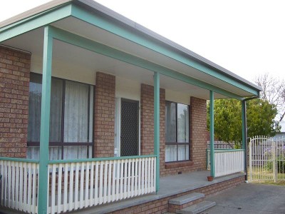 HIGH - $650pw & $160pn
LOW - $500pw & $140pn Picture