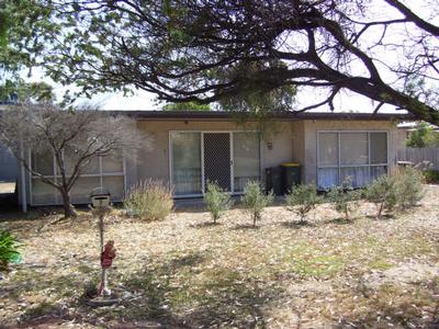 Large block, quiet location Picture Large block, quiet location Picture