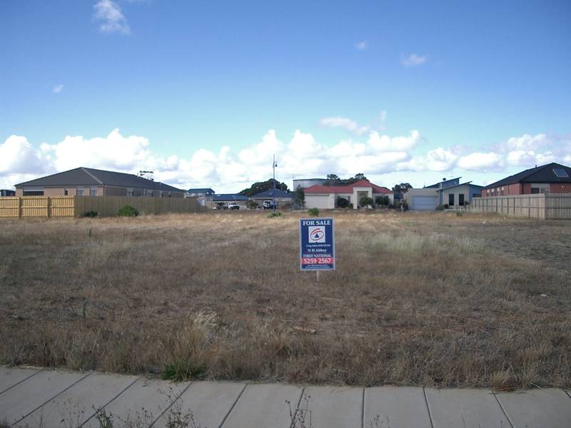 MUST BE SOLD MAKE AN OFFER Picture 1