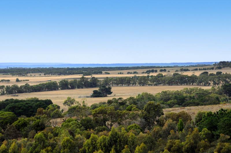 LOVELY RURAL AND BAY VIEWS Picture 3