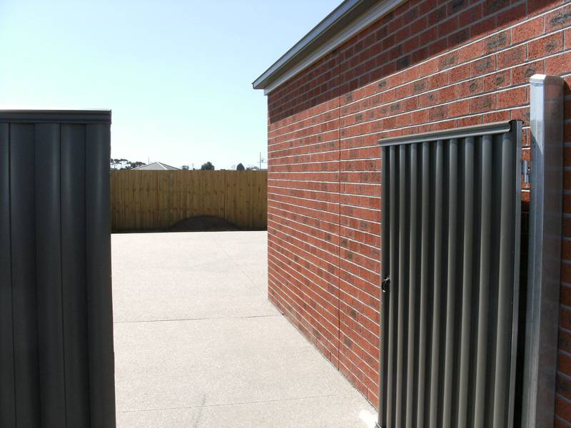 Martin St - 3 Bedrooms Plus Study Picture Martin St - 3 Bedrooms Plus Study Picture