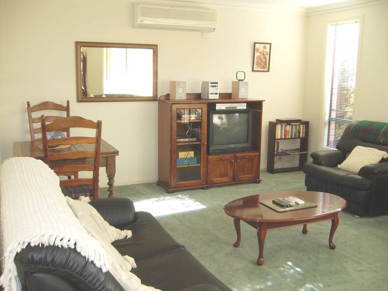 HIGH - $700pw & $175pn
LOW - $550pw & $150pn Picture 2