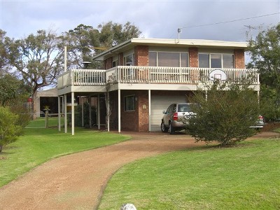 HIGH - $1600pw & $275pn
LOW - $1200pw & $250pn Picture HIGH - $1600pw & $275pn
LOW - $1200pw & $250pn Picture