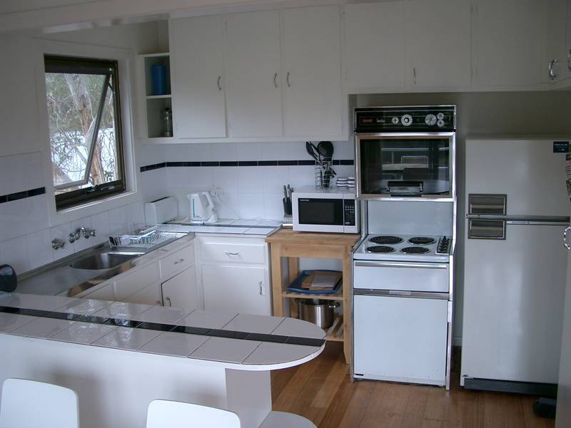 HIGH - $1250pw & $265pn
LOW - $750pw & $225pn Picture 2