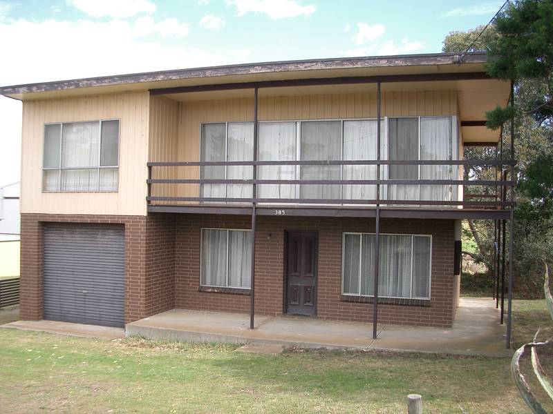 385 THE ESPLANADE Picture 1