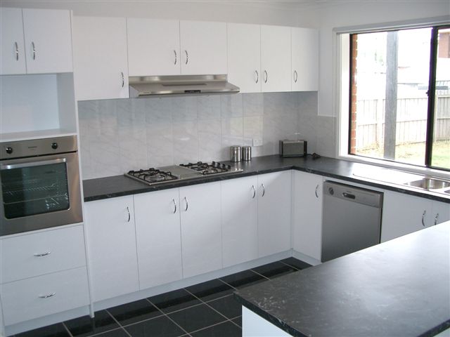 7 Bedrooms Picture 2