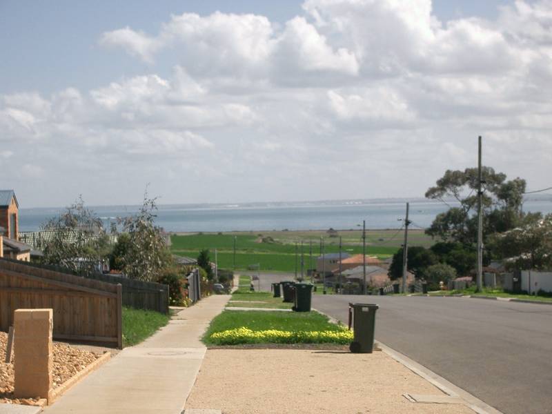 A BLOCK TO BUILD YOUR DREAM HOME Picture 2