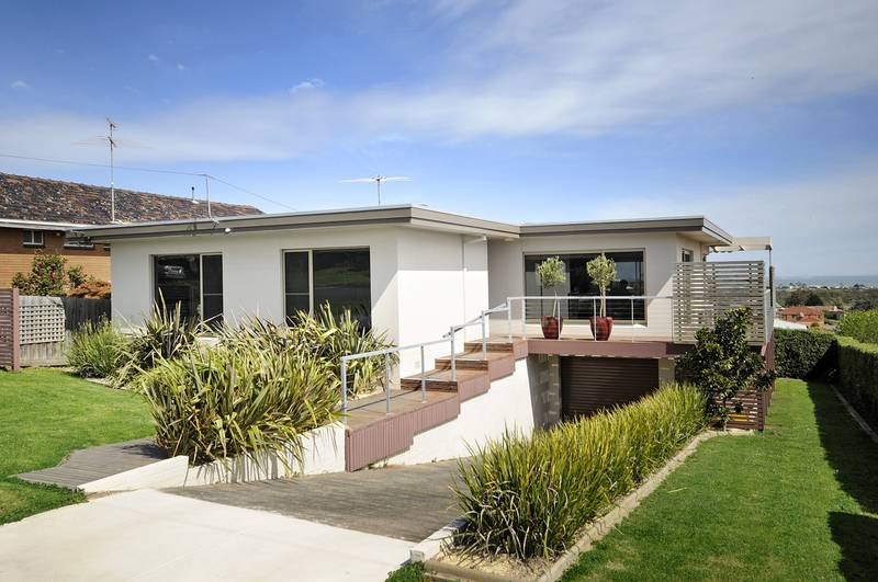 AWESOME BAY VIEWS WITH QUALITY ALL OVER! Picture 1