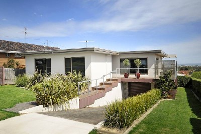 AWESOME BAY VIEWS WITH QUALITY ALL OVER! Picture AWESOME BAY VIEWS WITH QUALITY ALL OVER! Picture