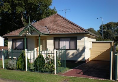 Very neat three bedroom home Picture